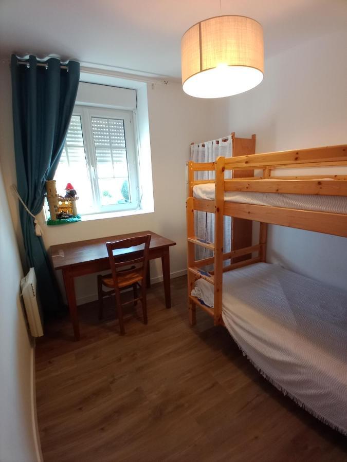 Gite Montoise Genêts Zewnętrze zdjęcie
